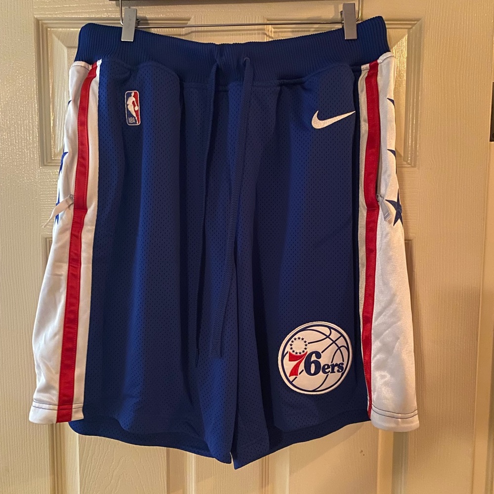 Philadelphia 76ers Nike Courtside Collection Authentic Shorts